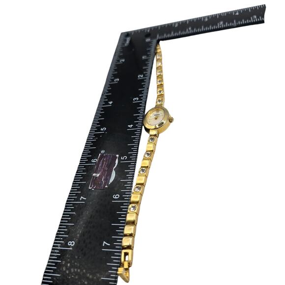 Elgin II Women's Clear Crystal Gold Toned Bracelet Band Analog Minimalist Oval - Picture 4 of 8